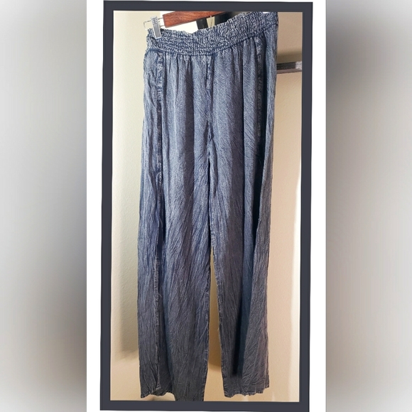 NWT palazzo pants  with high side slit...various sizes - Picture 1 of 1